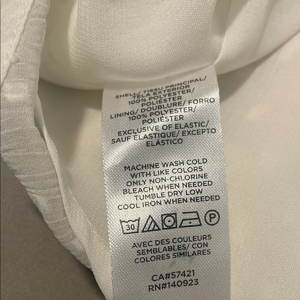 LOFT Cream Ruffled Sleeveless Blouse with Mandarin Collar - Picture 4 of 4